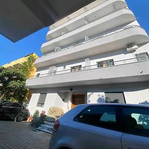 ajsi-apartments-durres.albaniahotels.org/